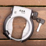 AXA Ringslot Defender met ART 2 keurmerk (zwart/zilver) Fietsparadijs.com
