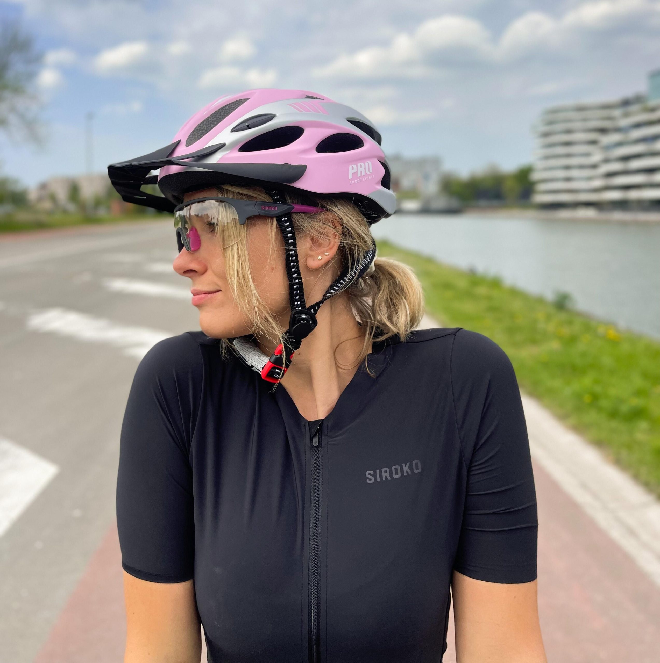 dames-fietshelm-861btt-1.jpg Fietshelm Dames/Vrouwen Volwassenen Mat Roze/grijs - Afbeelding 1