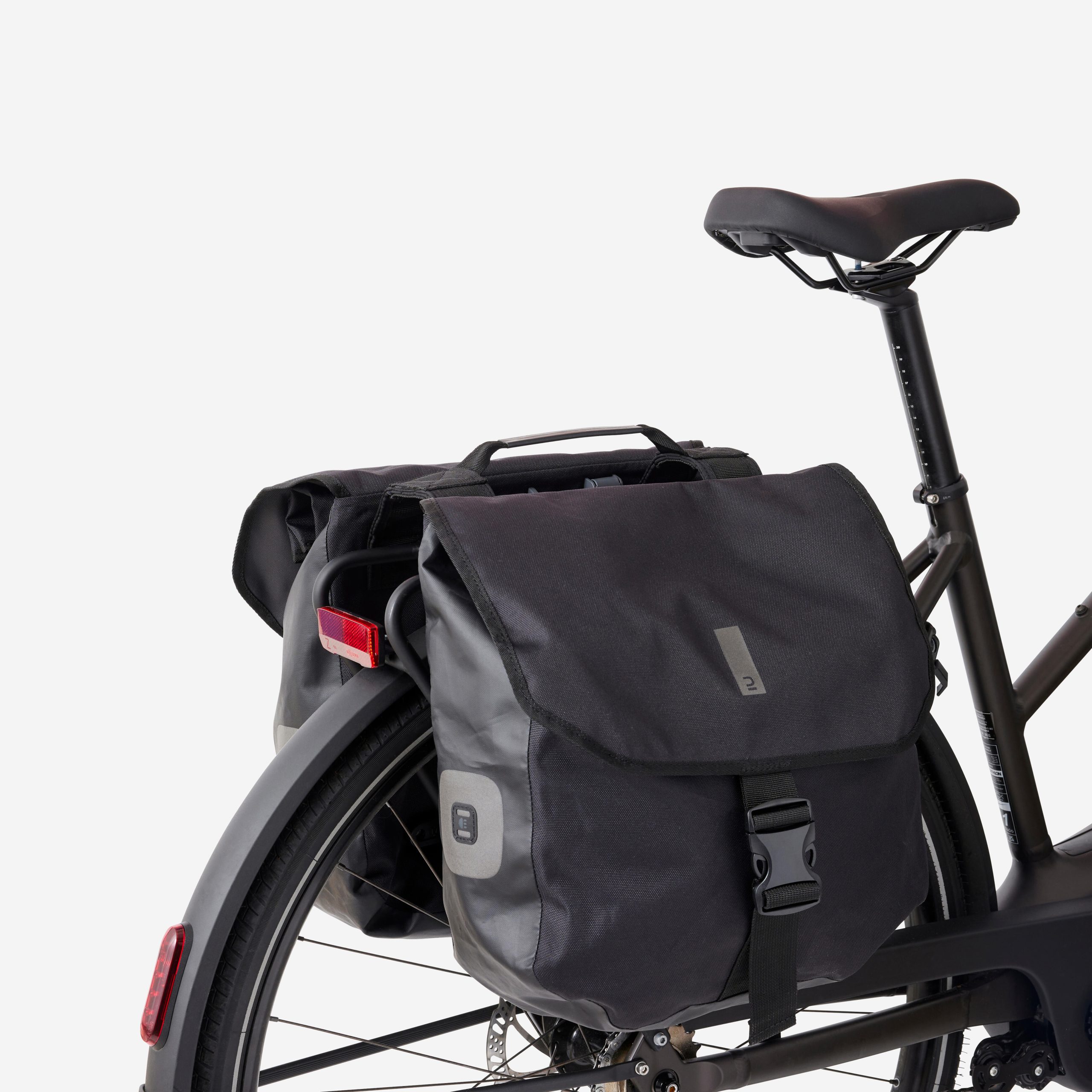 decathlon-fietstassen-191cwm-1.jpg Dubbele waterdichte fietstas 540 voor bagagedrager 2x20 l - Afbeelding 1