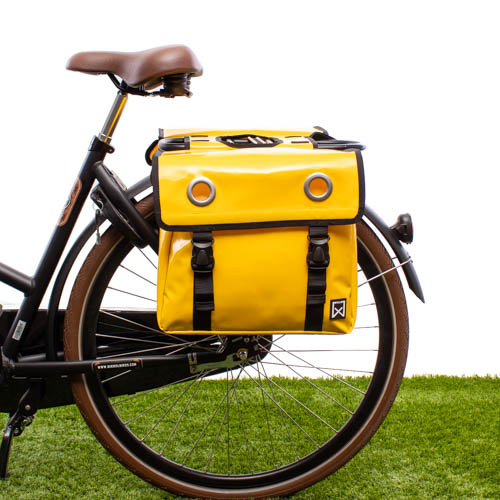fietstassen-dubbel-268mhi-1.jpg Willex Dubbele fietstas Bisonyl 30L Geel | Waterdichte fietstas Fietsparadijs.com - Afbeelding 1
