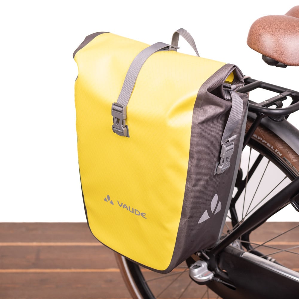 fietstassen-waterdicht-276jmd-1.jpg Vaude Enkele fietstas Aqua Back Single 20L Canary | Waterdicht! Fietsparadijs.com - Afbeelding 1
