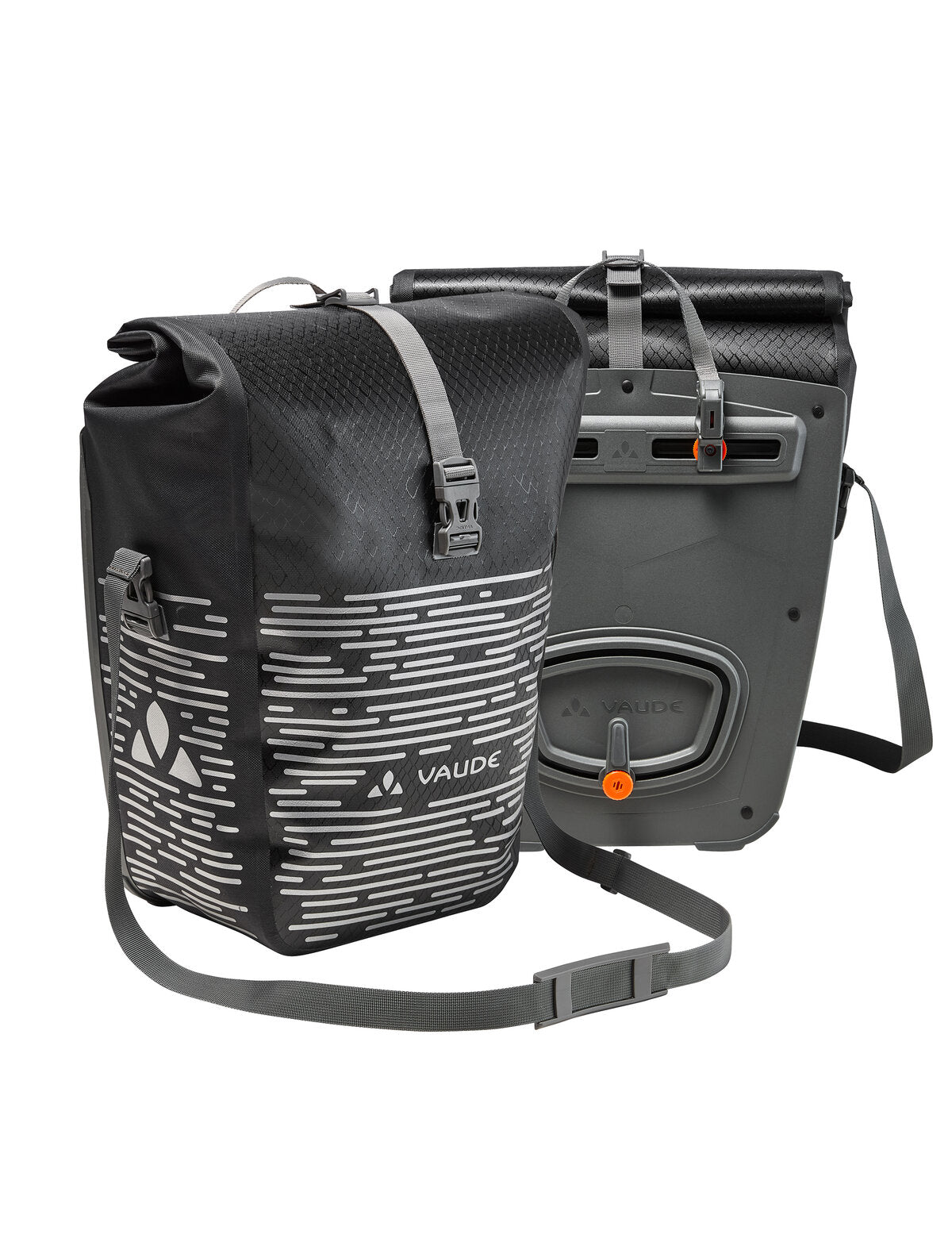 vaude-fietstassen-133ckz-1.jpg VAUDE Aqua Back Luminum II achtertas zwart - Afbeelding 1