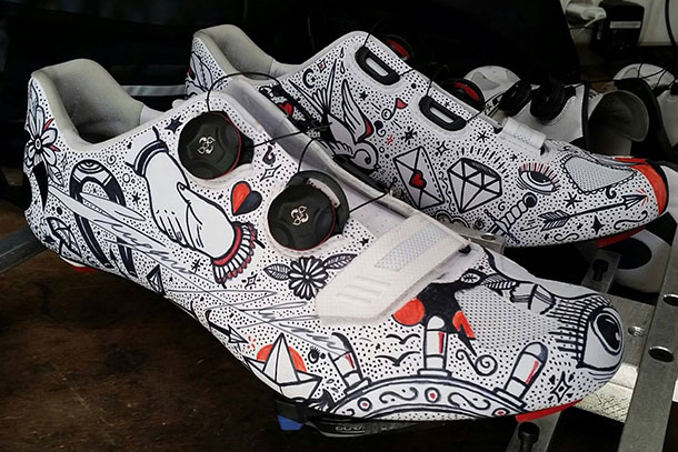 wielrenschoenen-933tdq-1.jpg Custom Bontrager xxx wielrenschoenen Racefietsblog.nl - Afbeelding 1